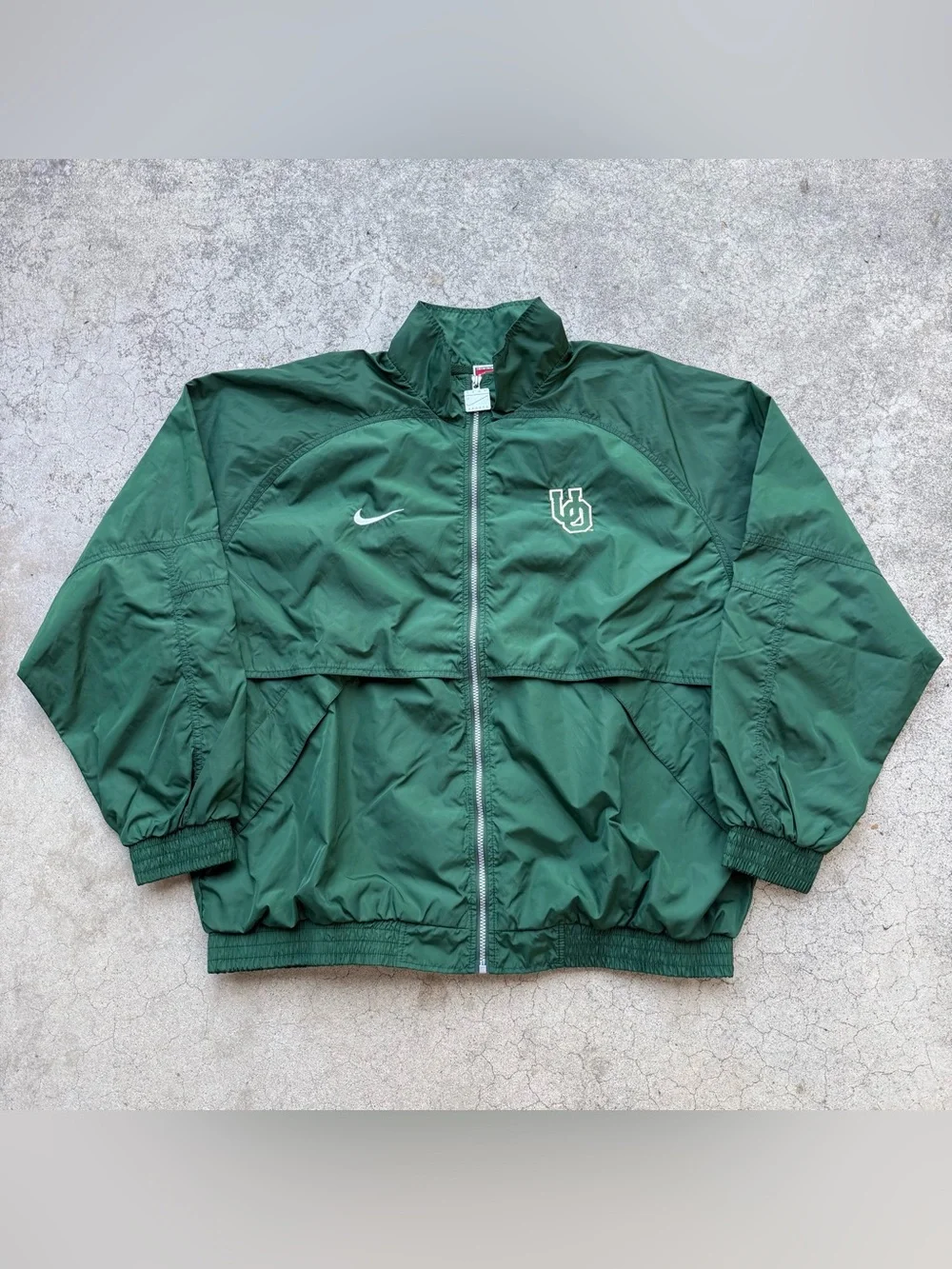 Vintage 90’s Nike University Of Oregon Embroidered Full Zip Windbreaker Jacket